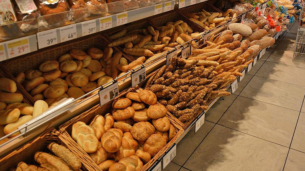 İşin İçinde Bir Çakallık Varmış: Marketlerde Ekmek Reyonları Neden En Sonda Yer Alıyor?