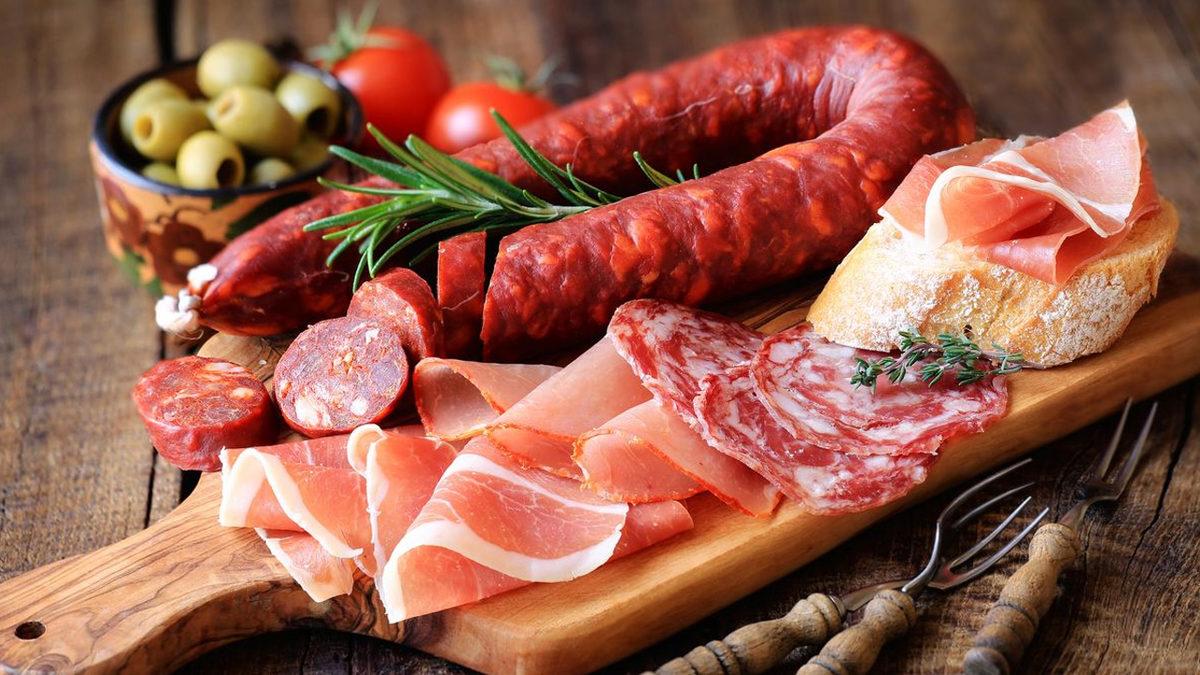 Bu Gıdaları Tüketmeden Önce İki Kez Düşünün! En Çok Zehirlenme Vakası Onlardan Geliyor!