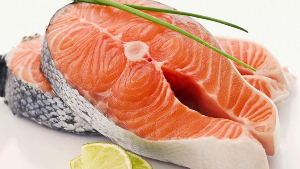 Bilime Göre, ’Mutluluk Hormonu’ Olarak Bilinen Serotonini Doğal Yollarla Artıran 7 Besin (Çikolata, Listede yok!)