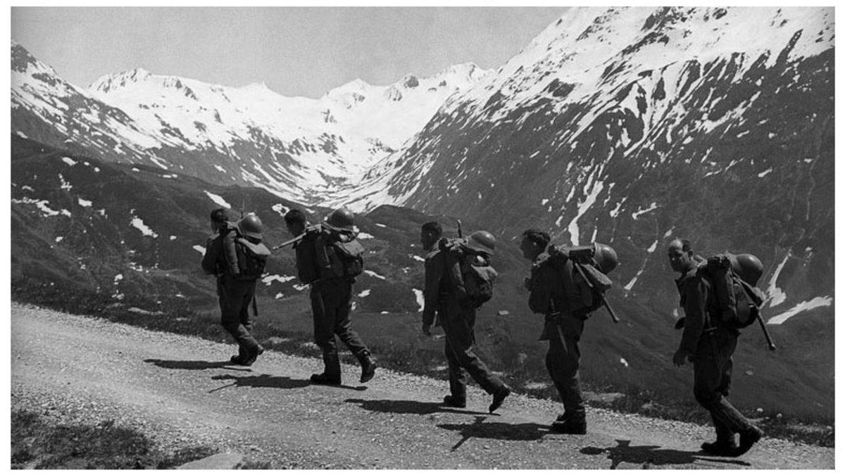 Avrupa’nın Kalbi Olarak Bilinen İsviçre, Merkezi Bir Konumda Olmasına Rağmen Nasıl II. Dünya Savaşı’na Dahil Olmadı?