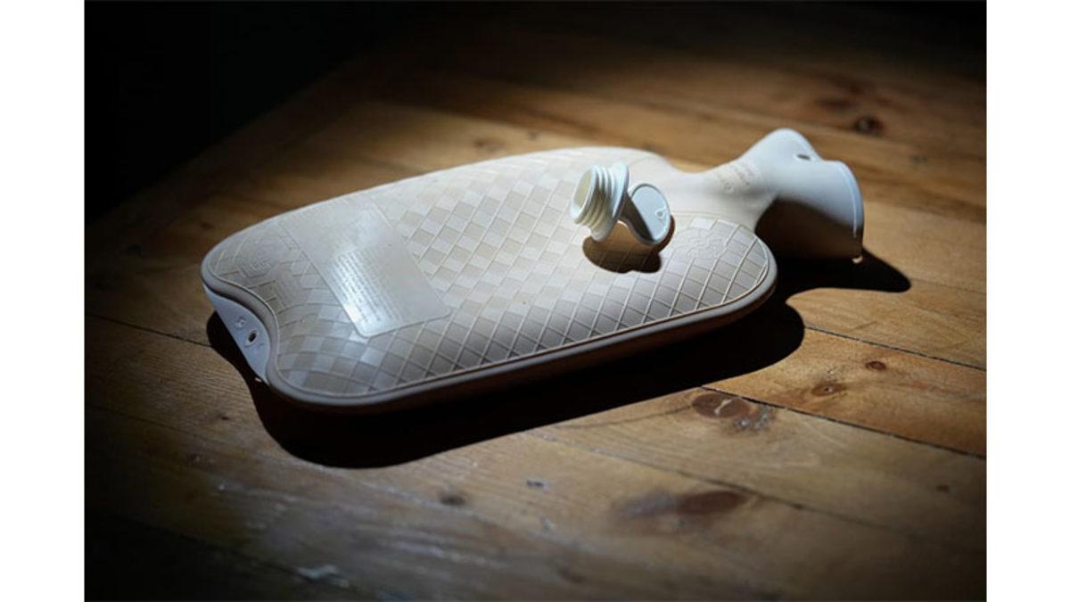 Sıcak Su Torbalarının Son Kullanma Tarihlerine Neden Dikkat Etmemiz Gerekiyor? (Hayati Bir Sebebi Var)