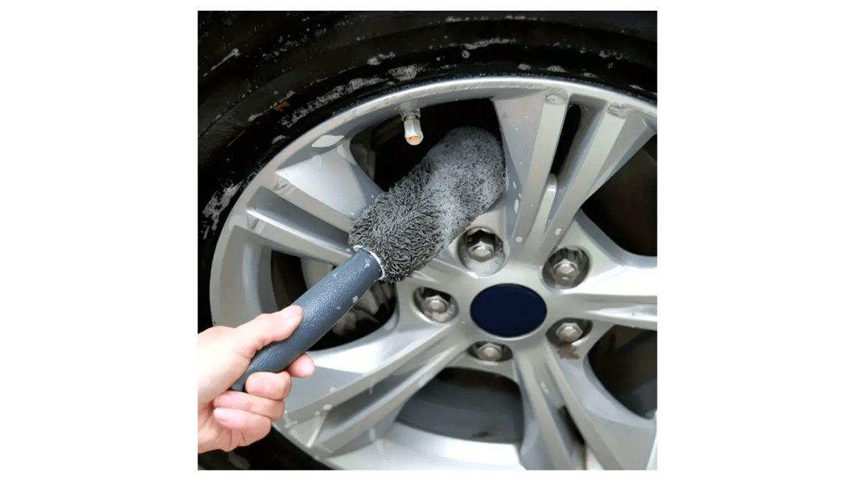 Telefon Tutacağından Kör Nokta Aynasına Temu’dan Ucuza Alabileceğiniz Popüler Araç Aksesuarları