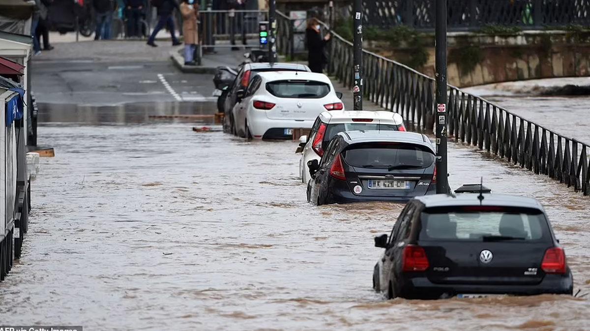 Eğer 4x4’nüz Yoksa Aracınızla Maksimum Kaç Metre Suya Girebilirsiniz? Aman Fazlasını Denemeyin!