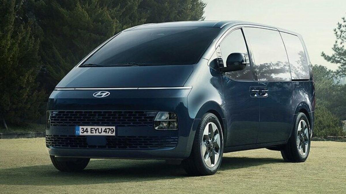 Hibrit Motorlu Hyundai STARIA Türkiye’de: İşte Fiyatı