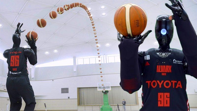 Toyota’nın İnsansı Robotu Dünya Rekoru Kırdı: 25 Metreden Basket Attı! [Video]