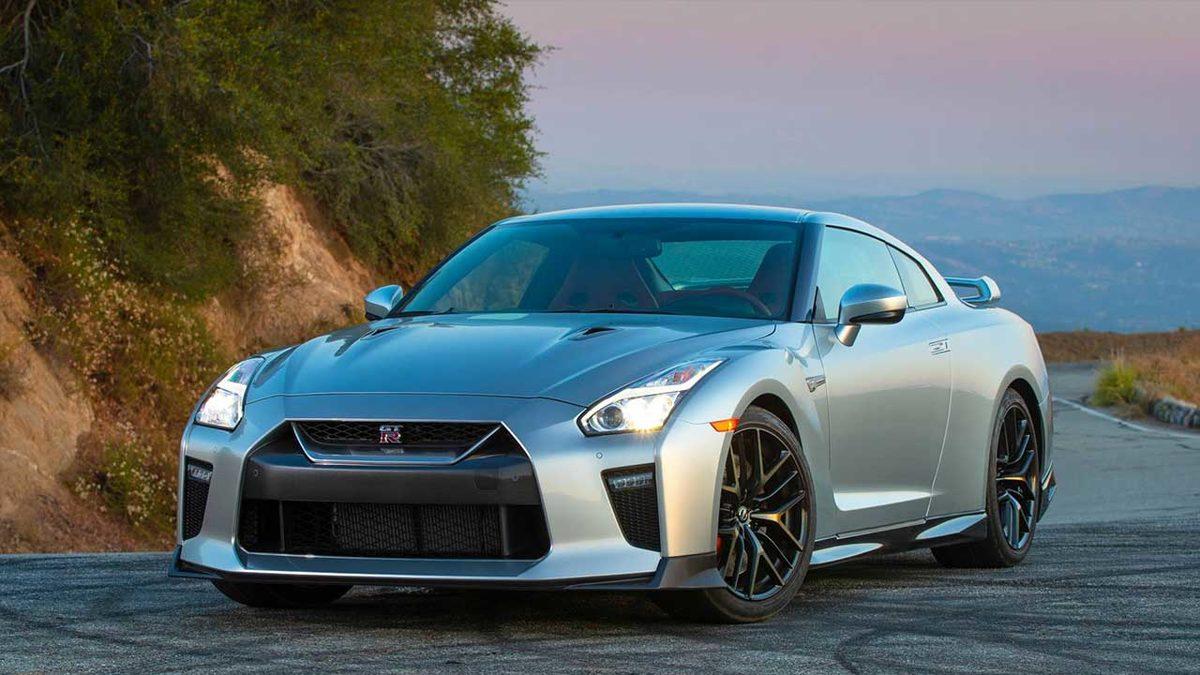 Otomobil Dünyasının Efsanesi: Nissan GT-R Serisi’nin Dünden Bugüne Değişimi