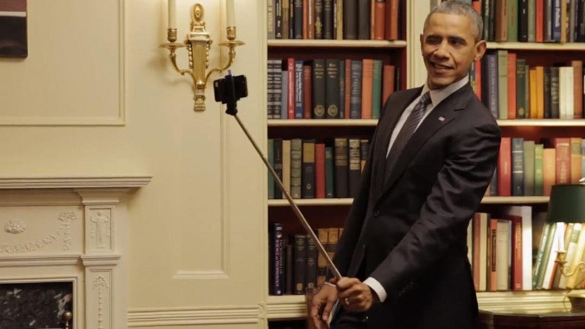 Bir Zamanlar Kimsenin Elinden Düşürmediği Selfie Çubuklarının Neden Çabuk Modası Geçti? Bazı Ülkeler Kullanımı Yasakladı Bile!