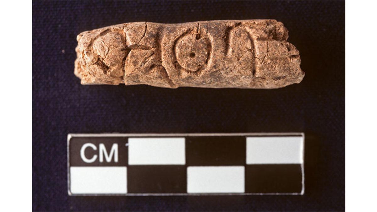 Suriye’de Bulunan Dünyanın En Eski Alfabesi Kime Ait? (Fenikeliler Değil)