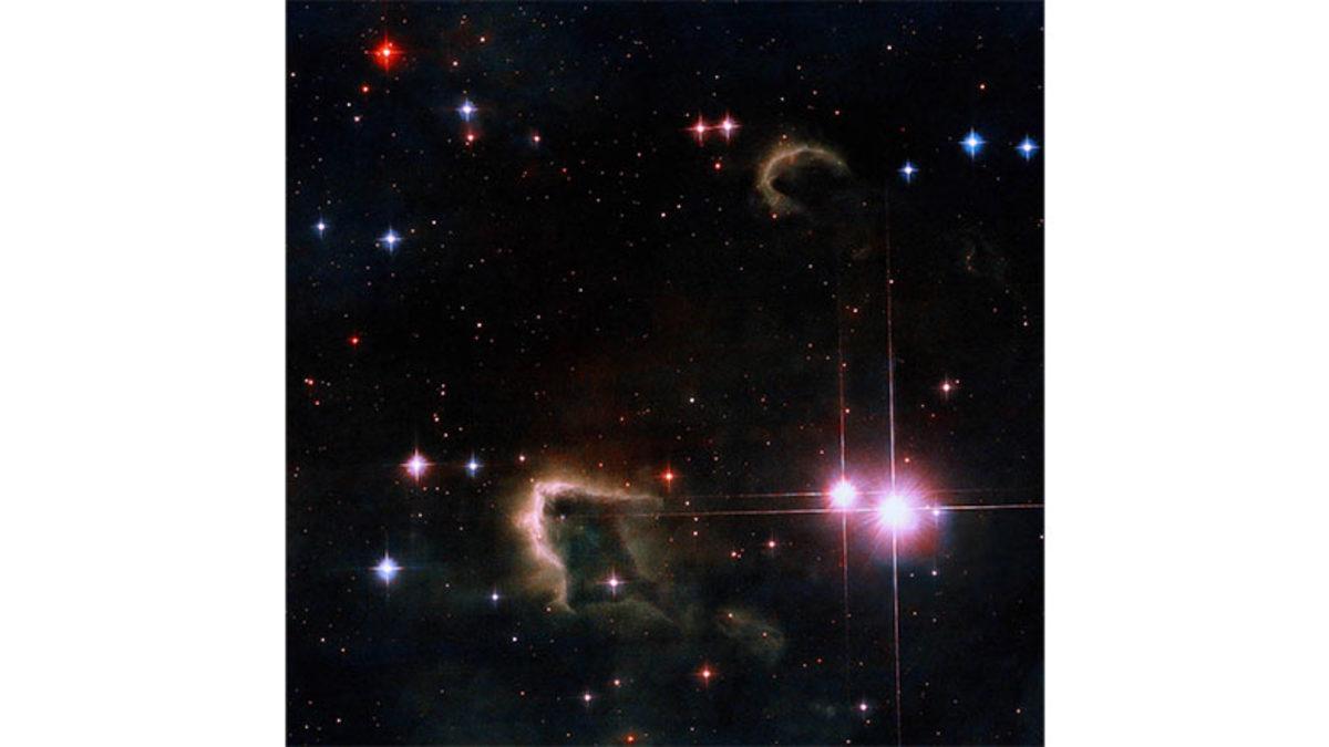 Yıldızların Şeklini Belirleyen Şey Tam Olarak Ne? (Hepsinin Şekli Bir Değil)