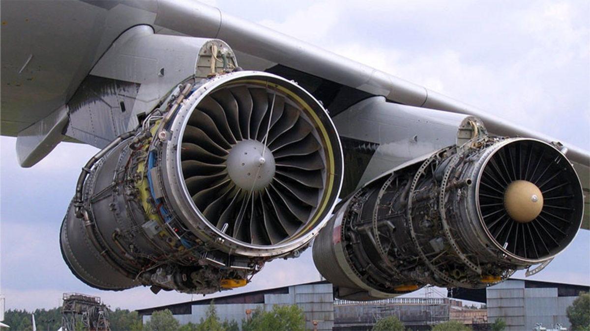 Uçuş Anında Gerçekleşen Bir Yağmurun Suyu Uçak Motoruna Zarar Veriyor mu?