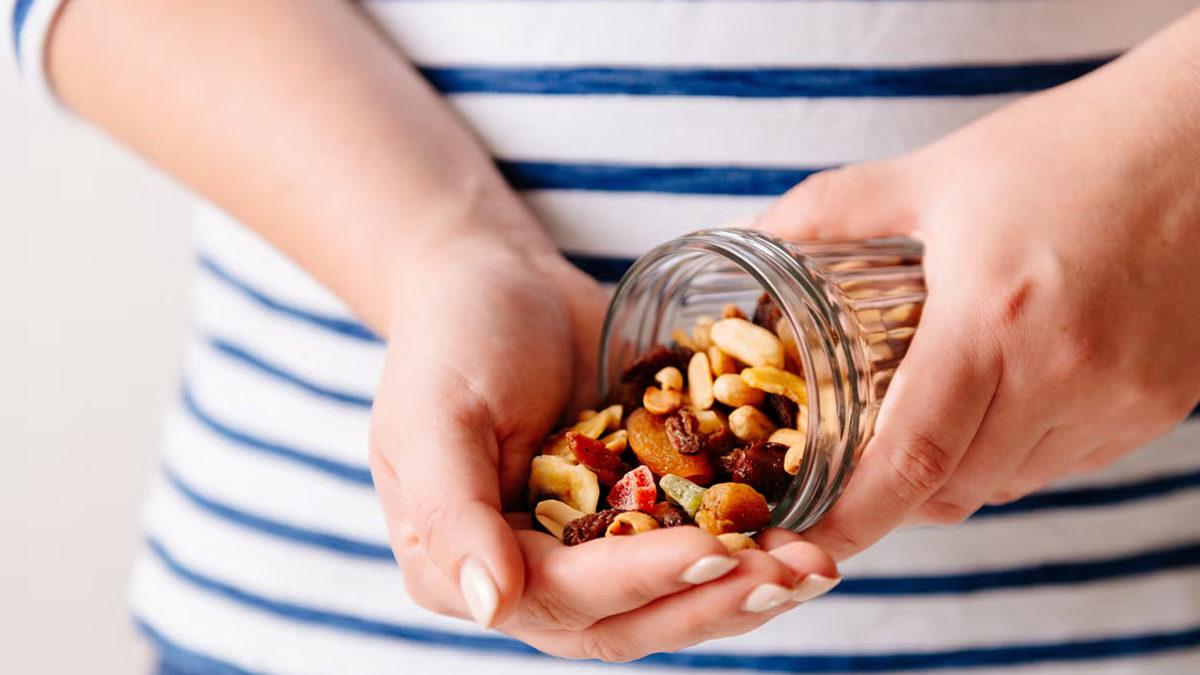 Tatlı Severlere Kötü Haber: Şekerli Yiyeceklerden Sonra Neden Karnımızın Zil Çaldığını Bilimsel Sebepleriyle Açıklıyoruz