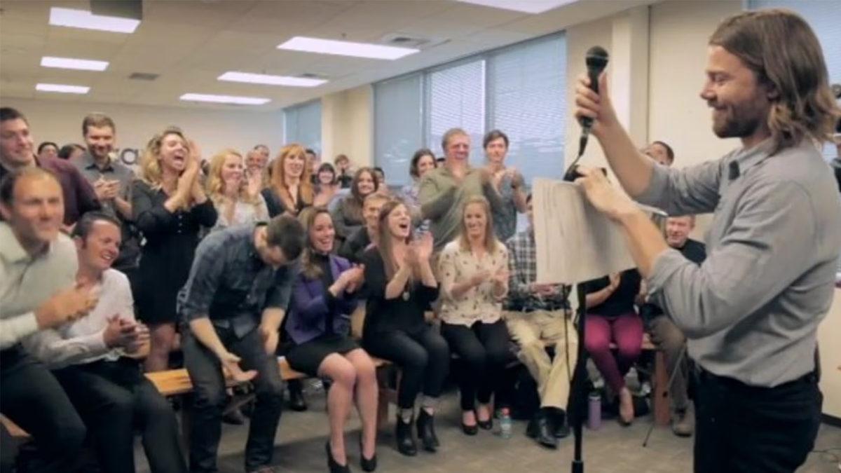 Her Çalışanın Hayali: Maaşını Düşürüp Çalışanlarına Dağıtan Amerikalı CEO’nun İlham Veren Hikâyesi (Sonu ise Biraz Hayal Kırıklığı)