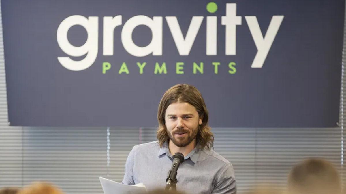 Her Çalışanın Hayali: Maaşını Düşürüp Çalışanlarına Dağıtan Amerikalı CEO’nun İlham Veren Hikâyesi (Sonu ise Biraz Hayal Kırıklığı)