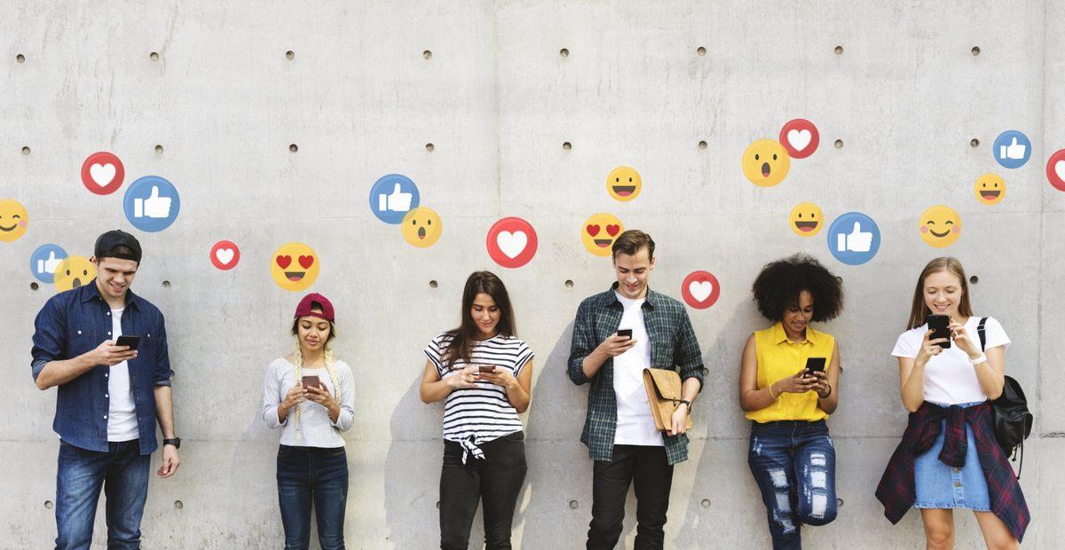 RTÜK, Türkiye’deki Gençlerin İnternet Kullanımını Araştırdı: Günlük 4,5 Saat İnternette Geçiyor!