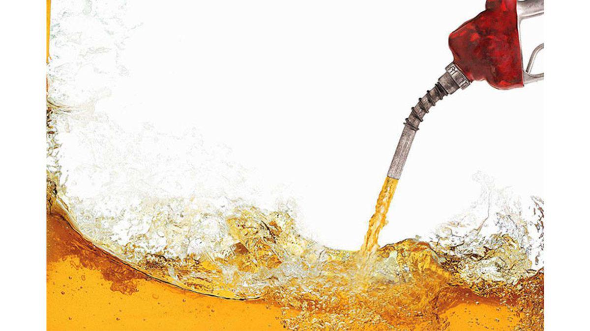 Benzin Deposuna Benzin Dışında Bir Madde Koyarsak Ne Olur? Tahmin Bile Etmek İstemezsiniz!