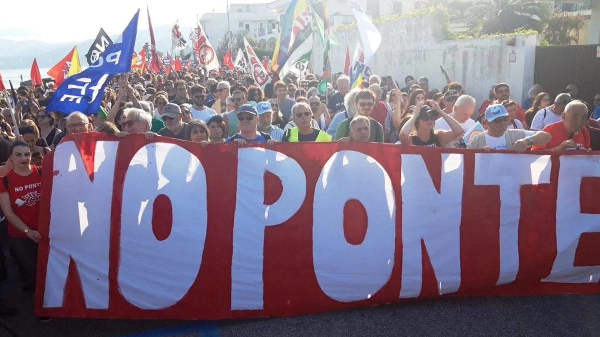 İtalya ve Sicilya Arasındaki Messina Boğazı Sadece 3 Km İken Neden Buraya Köprü Yapılmıyor? Ne de Çok Sorun Varmış!