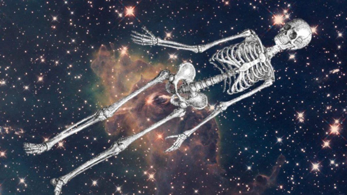 Uzayda Öldüğünüz Bir Senaryoda, Dünya Ortamından Farklı Olarak Vücudunuza Neler Olurdu?