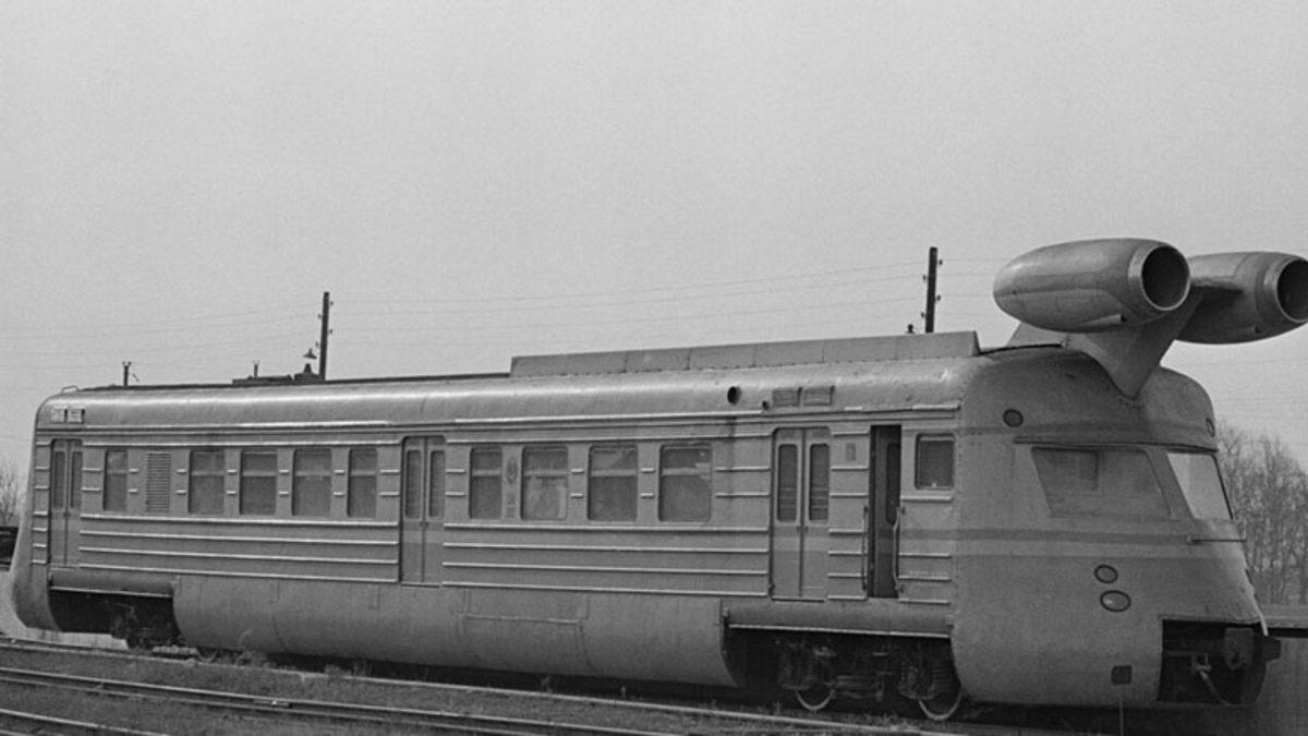 İki Jet Motoru ile Çalışan 