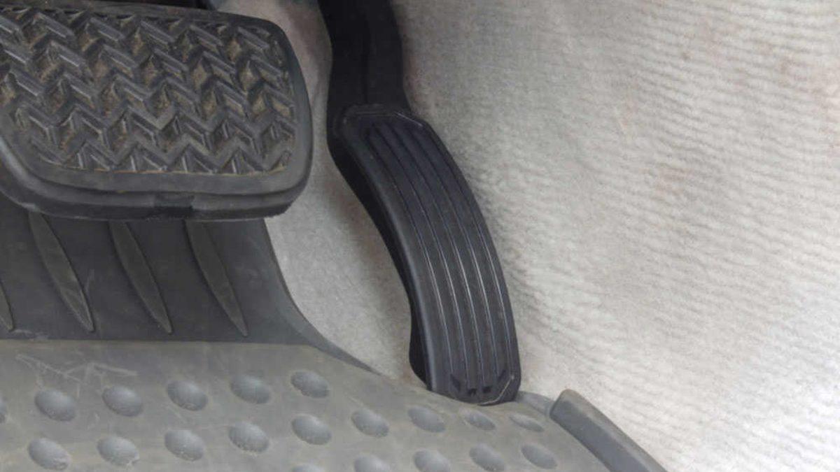 Bir Paspas Yüzünden 37 Kişinin Hayatını Kaybettiği Toyota Skandalı: 12 Milyon Aracı Toplatmışlar!