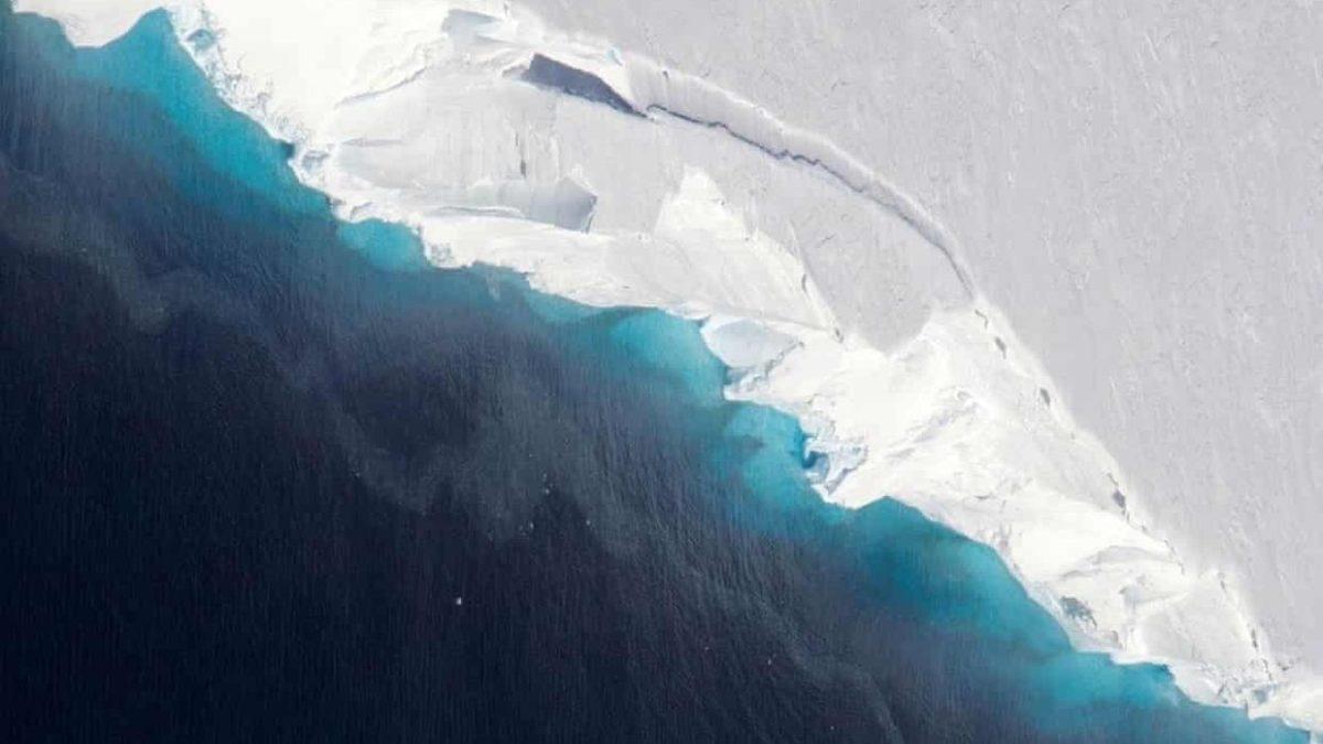 Bugün Hâlâ Gizemini Koruyan Dünya’nın En Ürkütücü 8 Çukuru: Mariana’dan Daha Derini Var!