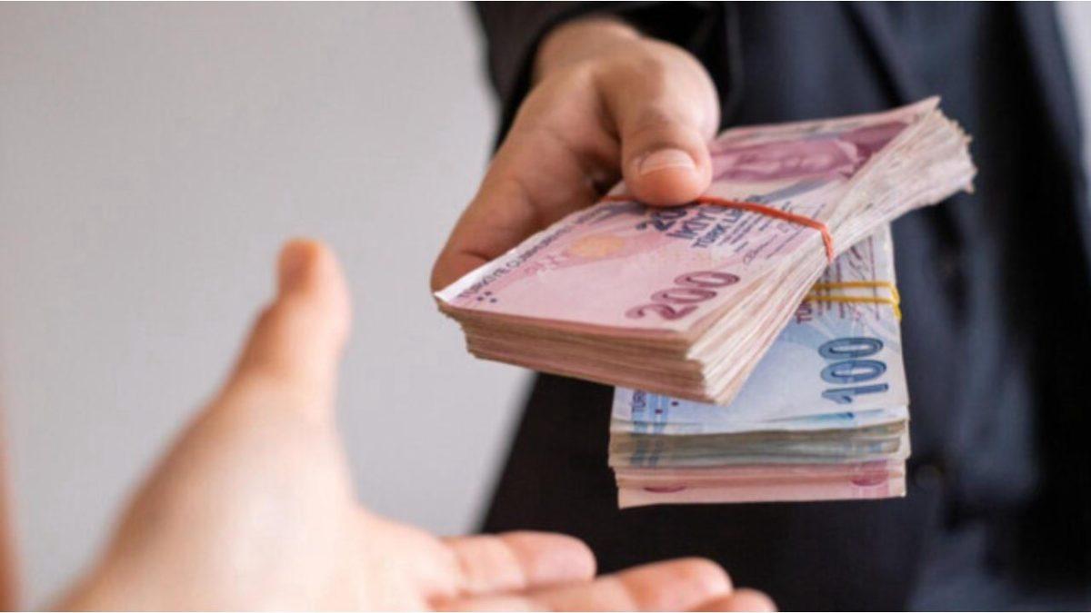 Her Ay Başı Kendine Söz Verip Ay Sonu Geldiğinde Kenara 100 TL Bile Koyamayanlar Buraya: Neden Para Biriktiremiyoruz?