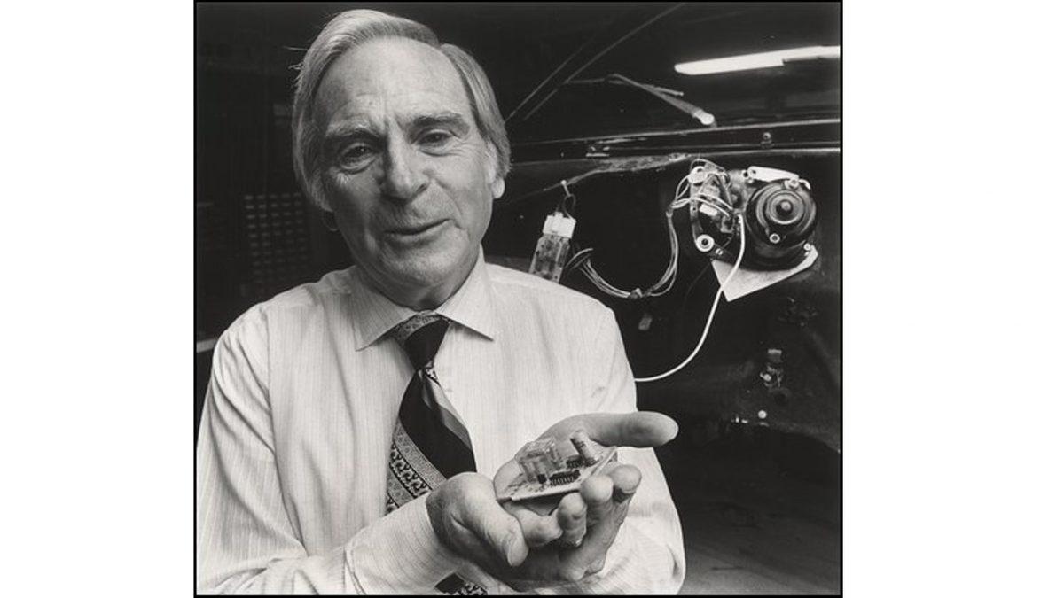 Bugün Kullandığımız Otomatik Silecekleri İcat Ettiği İçin Hayatı Kararan Mucit: Ford’un Gazabına Uğramış!