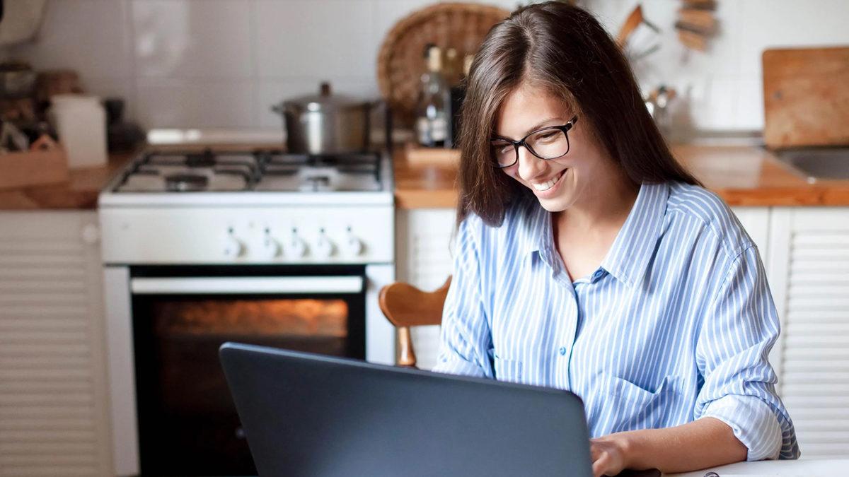 Türkiye’deki Ev Hanımlarının Tamamı İşe Başlasa Ekonomimiz Şaha Kalkar mıydı? İşte Rakamlarla Çarpıcı Veriler!