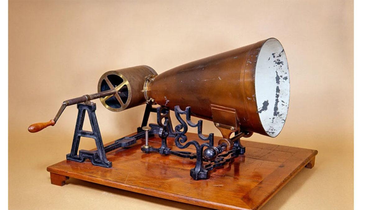 Tarihteki İlk Ses Kaydı Neydi? Üstelik Şimdiki Gibi Tek Tuşa Basmak Kadar da Basit Değilmiş!