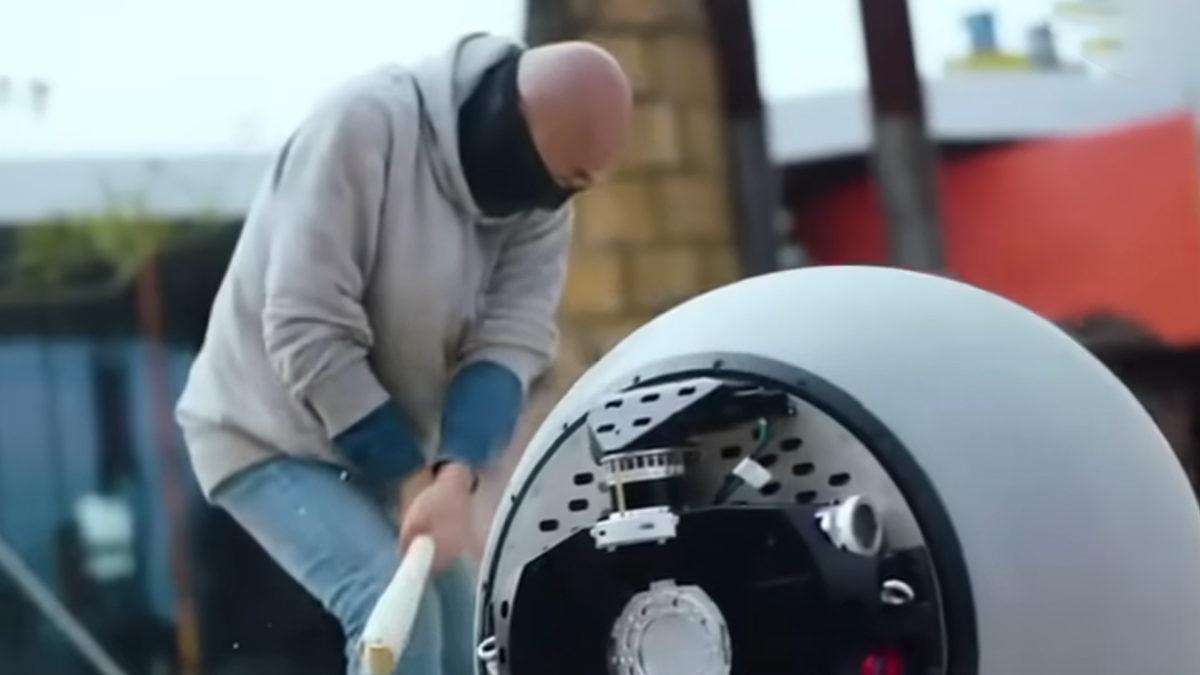 Bilim Kurgu Gerçek Oldu: Çin’in Otonom Polis Robotu RT-G Suçluları Nasıl Avlıyor?