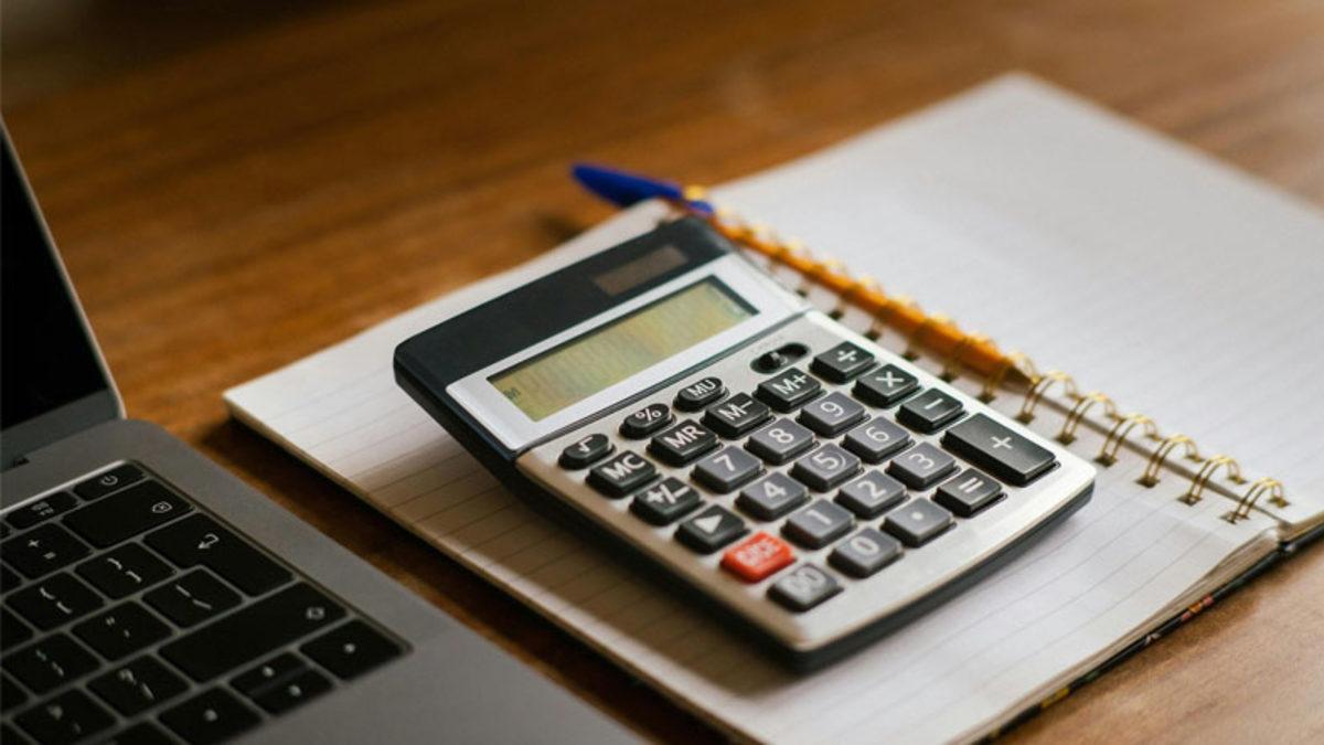 Herkesin Merak Ettiği Soruyu Cevaplıyoruz: Hesap Makineleri Nasıl Oluyor da Binlerce Sayıyı Saniyeler İçinde Hesaplayabiliyor?