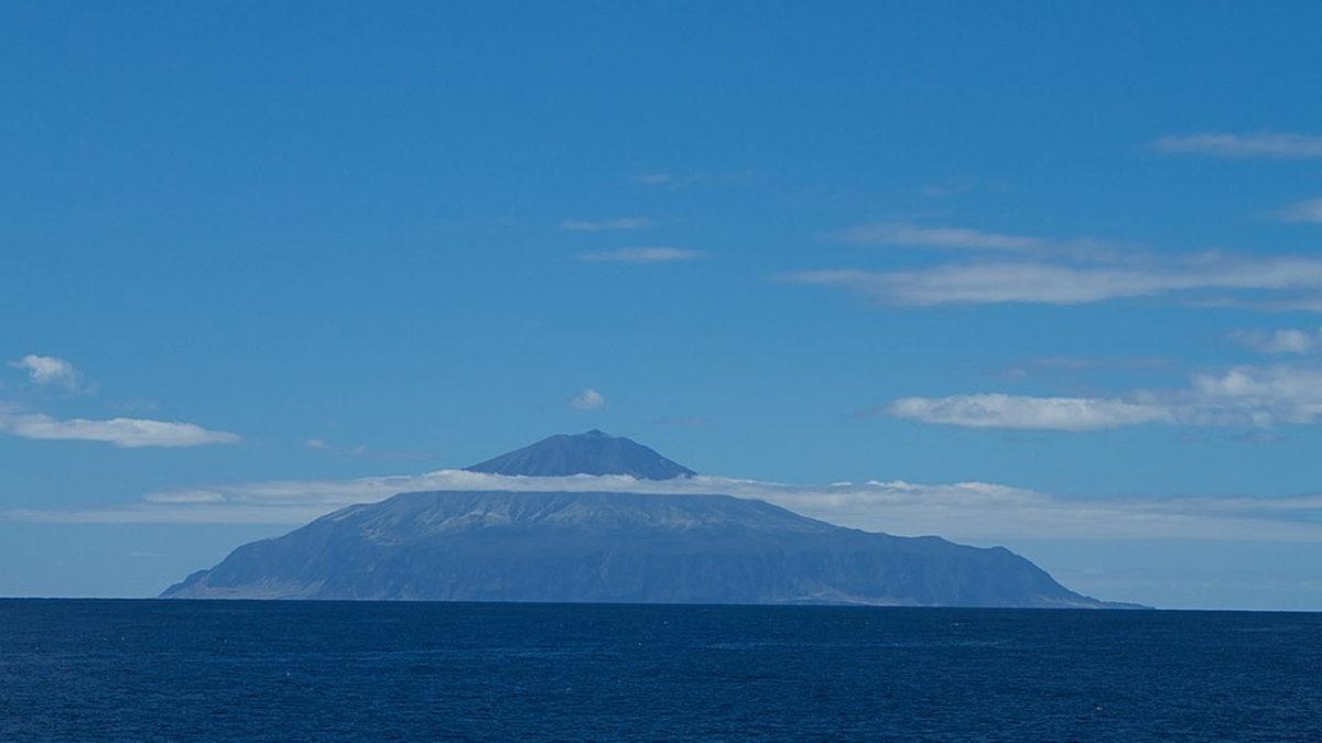 Kuş Uçmaz, Kervan Geçmez: Dünyanın En Uzak ve En Issız Adası Neresi? Gitmek İçin 18 Gün Deniz Yolculuğu Gerekiyor!