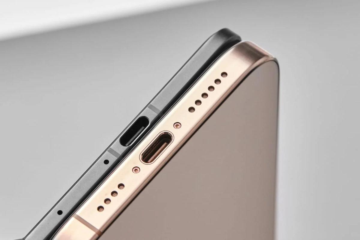 iPhone 16 Pro’nun Yanında Tuğla Gibi Kaldığı OPPO Find N5’ten Yeni Görseller Paylaşıldı: Dünyanın En İnce Akıllı Telefonu Olabilir!
