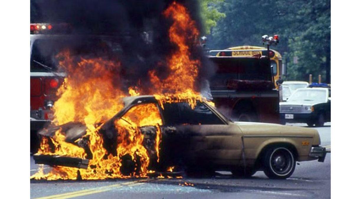 Bile Bile Lades: 11 Dolar Yüzünden 180 Kişiye Mezar Olan Otomobil Ford Pinto