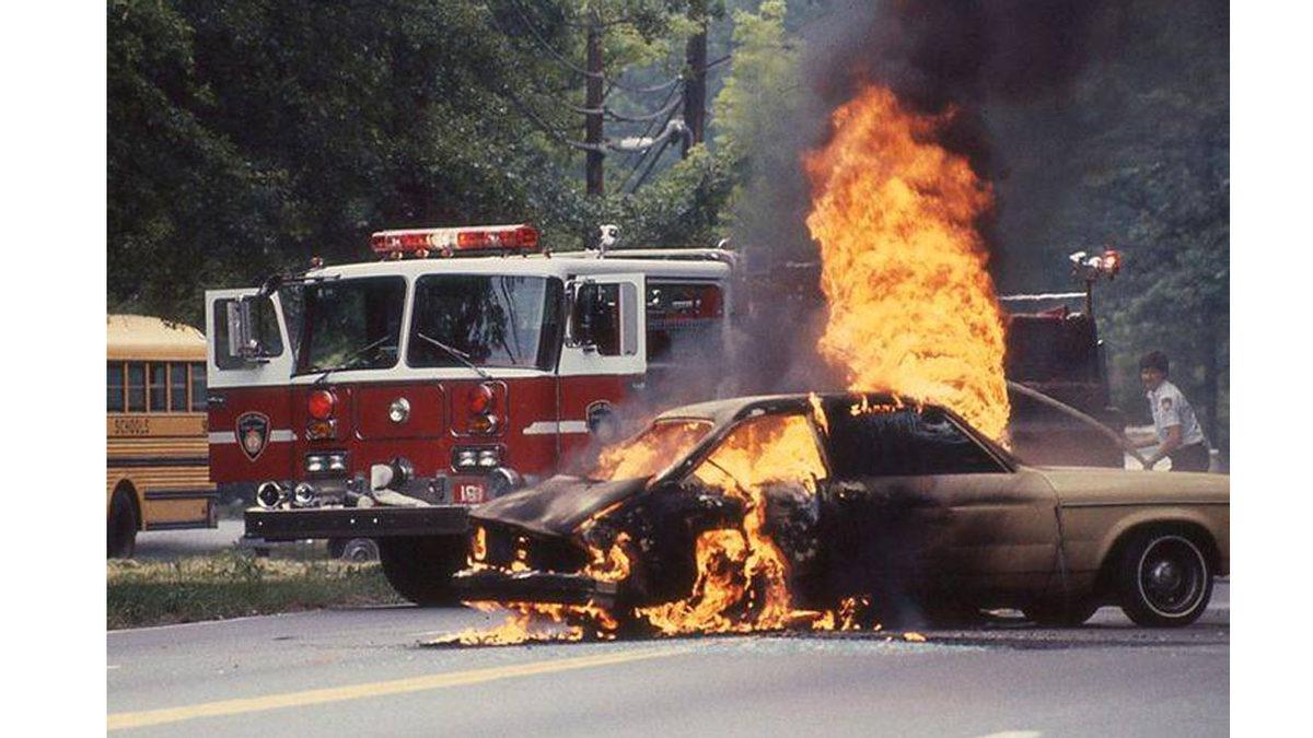 Bile Bile Lades: 11 Dolar Yüzünden 180 Kişiye Mezar Olan Otomobil Ford Pinto