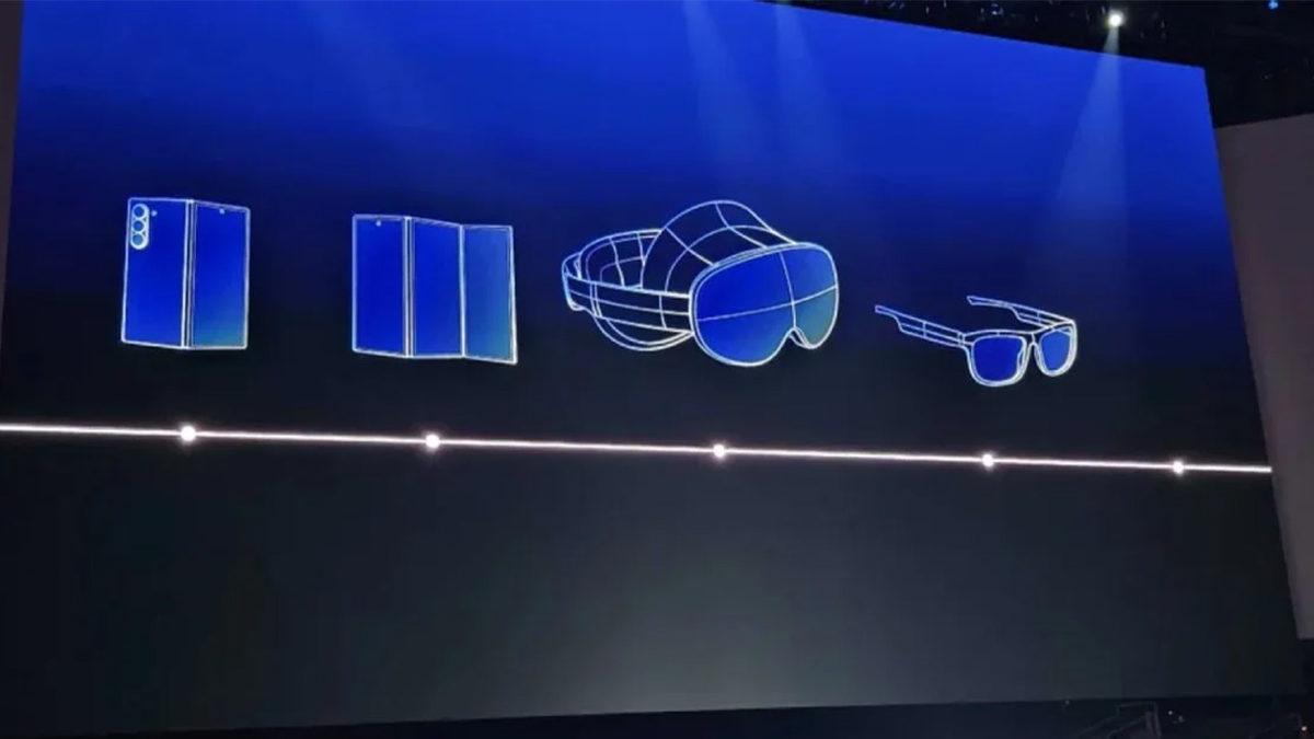 Samsung, Bir Süredir Gündemde Olan Üçe Katlanan Telefonunu Resmen 