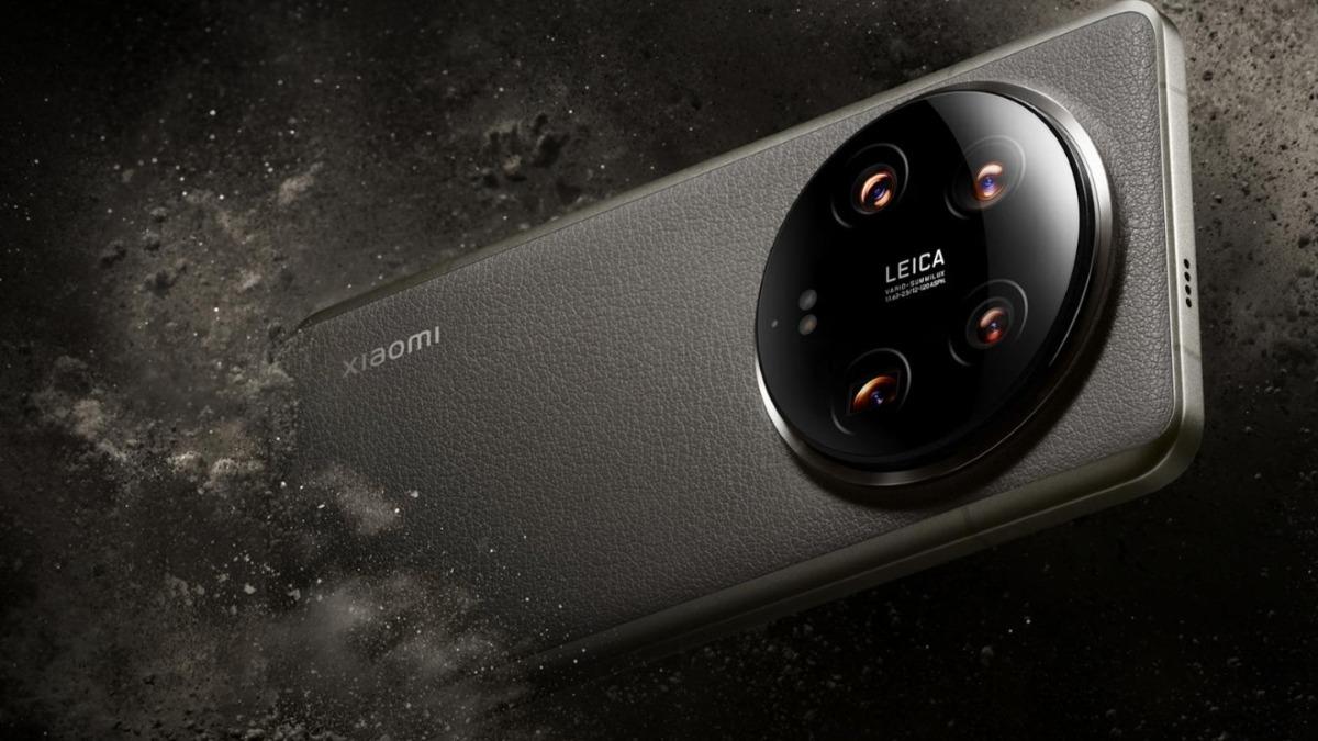 Xiaomi 15 Ultra Kanlı Canlı İlk Defa Görüntülendi: Tasarım Detayları Ortaya Çıktı