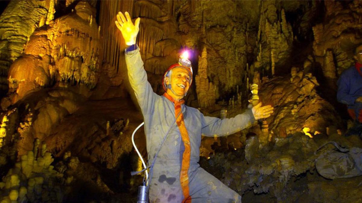 Bir Mağarada 6 Ay Yaşayarak Zaman Kavramımızı Değiştiren Jeolog Michel Siffre: İntihar Etmeyi Bile Düşündü!