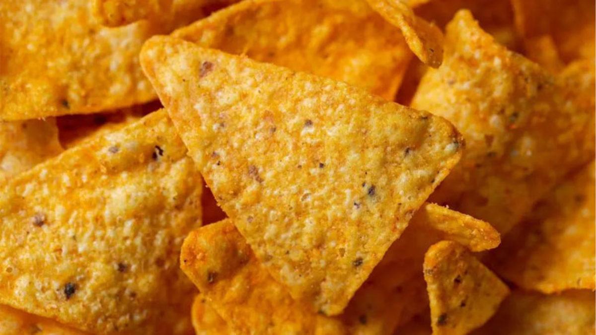 Mısır Cipslerinin Üzerindeki Siyah Noktalar Bakın Aslında Neymiş! (Korkmayın, Böcek Değil)