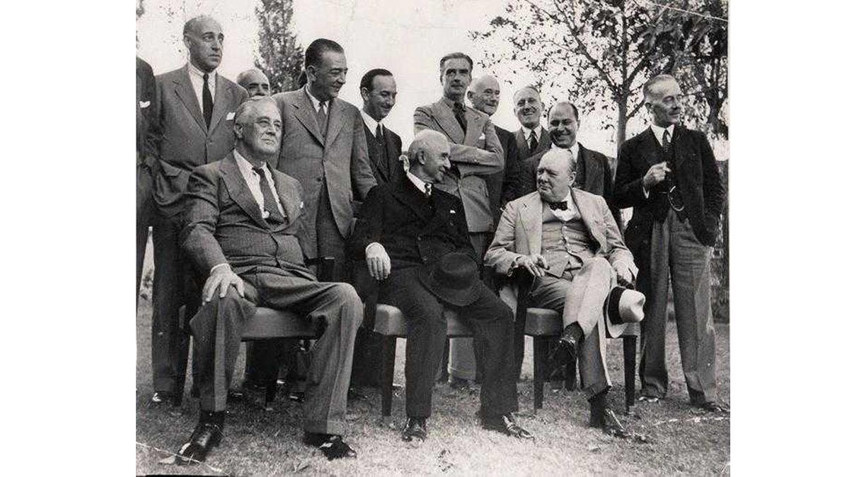 Yapay Zekâya Sorduk: Türkiye, II. Dünya Savaşı’na Katılsaydı Neler Olurdu?