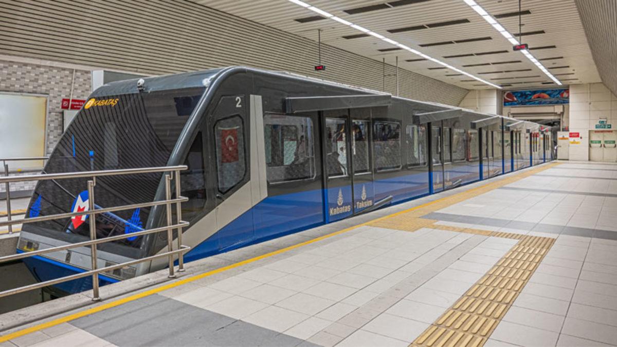 Dağa Tırmanıyor Gibi Görünen 