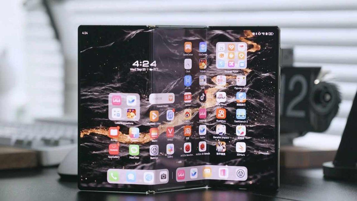 Huawei’in Üçe Katlanabilen Yeni Akıllı Telefonu Mate XT’nin Tüm Detayları Ortaya Çıktı!