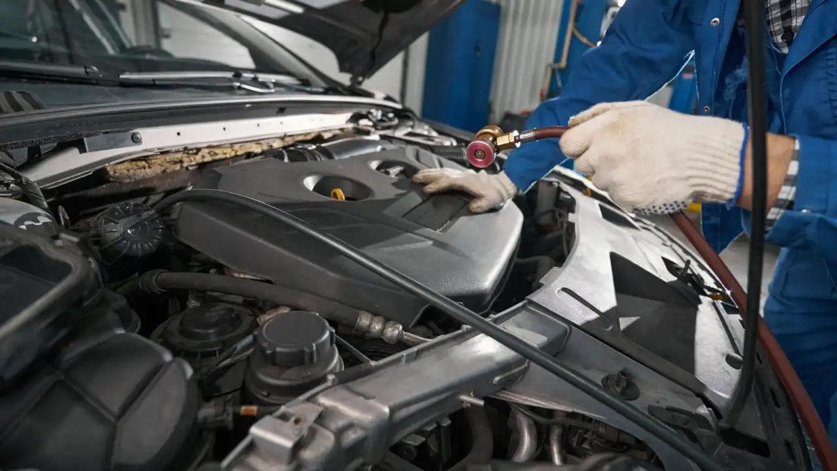 Bu Sesler Cebinizi Yakabilir! Motorunuzdan Gelen Tıkırtıların En Yaygın 10 Sebebi