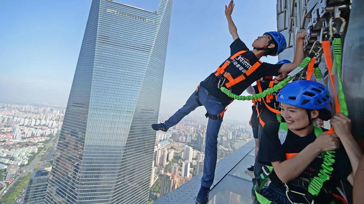 88 Katlı, 8 Bölümlü... Çin’deki Bu Devasa Kulenin İnşasında Neden Özellikle ’8’ Rakamı Kullanıldı?