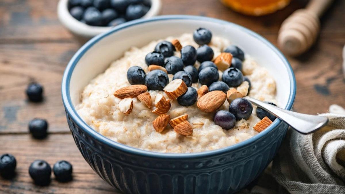 Açken Asla Yiyip İçmemeniz Gereken Besinler: Bazıları Birçoğumuzun Alışkanlığı