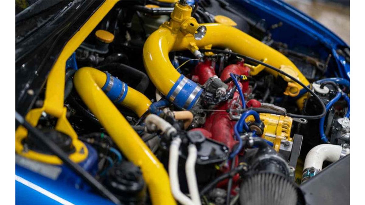 Eğer Aracınızdan Mavi Dumanlar Çıkmaya Başladıysa Motorunuzun Sağlığı İçin Sakın Es Geçmeyin