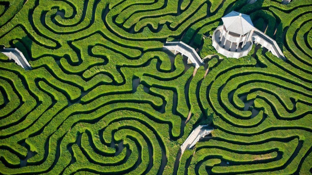 Harikulade Mimarisi İle Yön Bulmada Usta Olanların Bile Başını Döndürecek Dünyanın En Ünlü 8 Labirenti