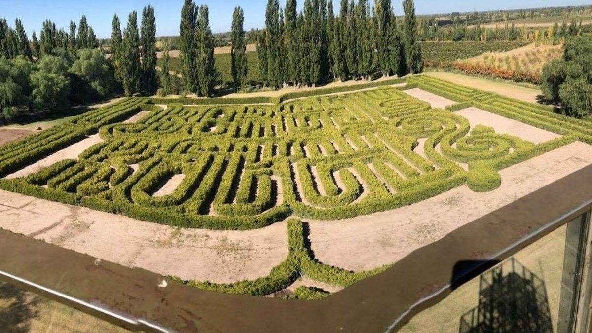 Harikulade Mimarisi İle Yön Bulmada Usta Olanların Bile Başını Döndürecek Dünyanın En Ünlü 8 Labirenti