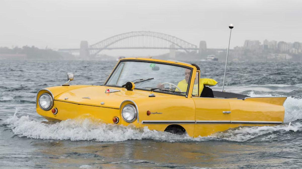 Hem Karada Hem de Suda Gidebilen Amphicar Neden İstenilen Başarıya Ulaşamadı? (Kullanmak İçin Tekne Ehliyeti Gerekiyordu)
