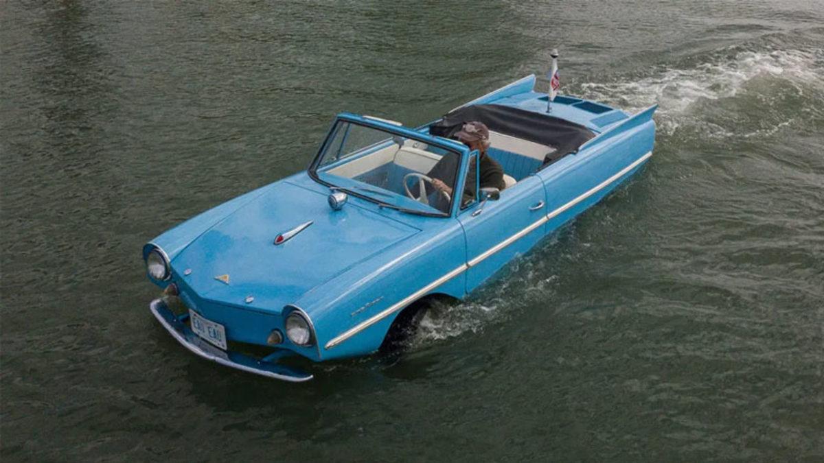 Hem Karada Hem de Suda Gidebilen Amphicar Neden İstenilen Başarıya Ulaşamadı? (Kullanmak İçin Tekne Ehliyeti Gerekiyordu)