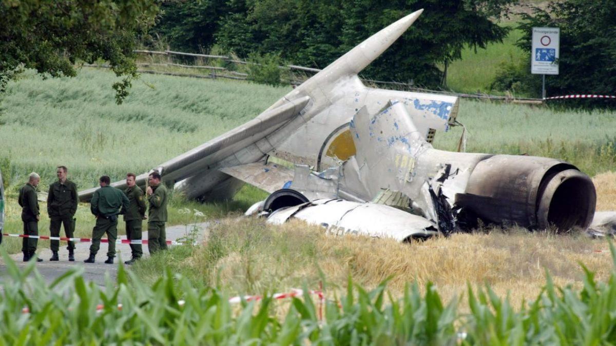 İki Uçağın Havada Birbiriyle Çarpıştığı ve Tek Bir Kişinin Bile Kurtulamadığı Überlingen Faciası: Peki Buna Sebep Olan Ne?